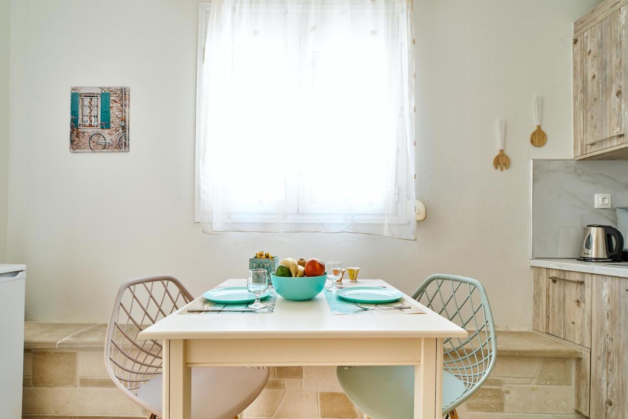 Semeli Apartment *